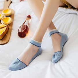 Women’s Transparent Breathable Ankle Short Tube Socks