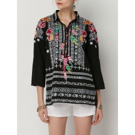 Women Ethnic Embroidery Turn-down Collar Loose Blouse