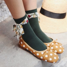 Women Students Casual Combed Cotton Middle Tube Socks With Chiffon Flower Strip